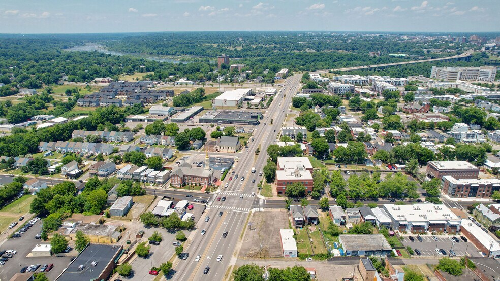 More Photos Of 7 Cowardin Ave, Richmond Freestanding For Sale