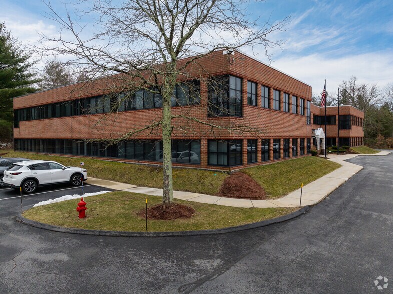 Primary Photo Of 100 Potash Hill Rd, Tyngsborough Office For Lease