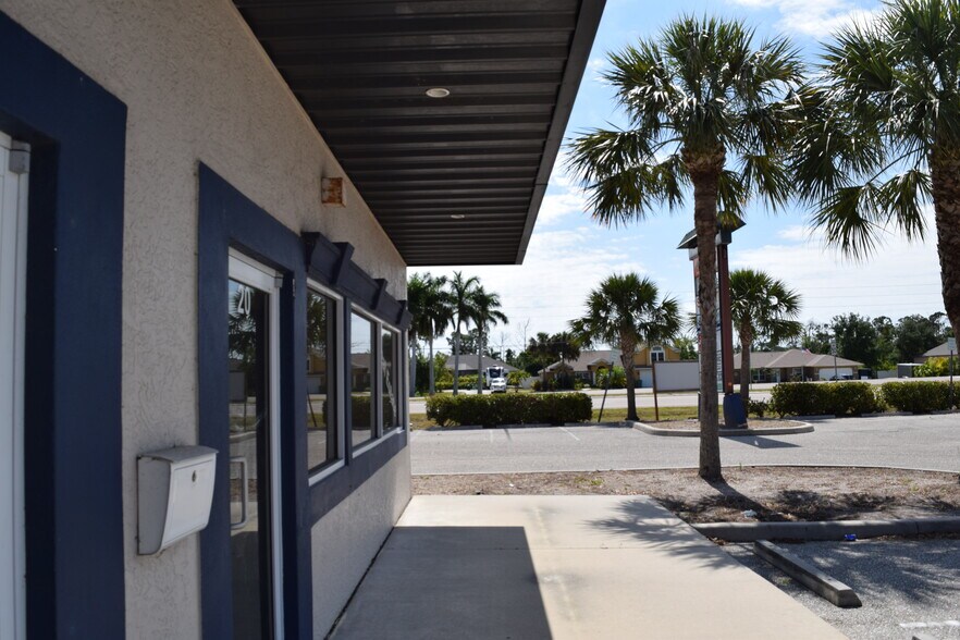 More Photos Of 31 Chailett Rd, Rotonda West Unknown For Lease