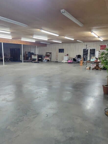 More Photos Of 3264 Chattanooga Rd, Tunnel Hill Office Residential For Sale