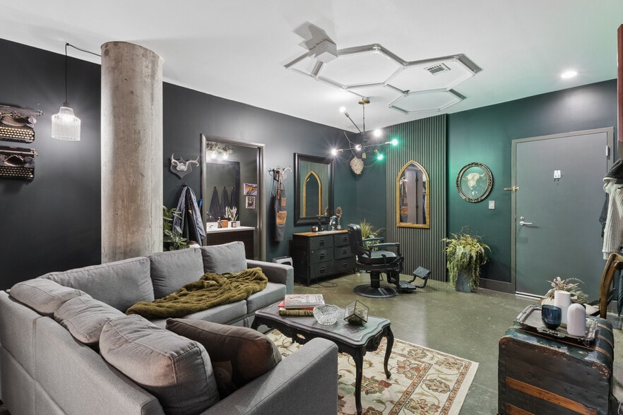 More Photos Of 845 Spring St NW, Atlanta Apartments For Sale