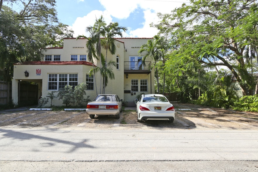 More Photos Of 2630 Natoma St, Coconut Grove Apartments For Sale