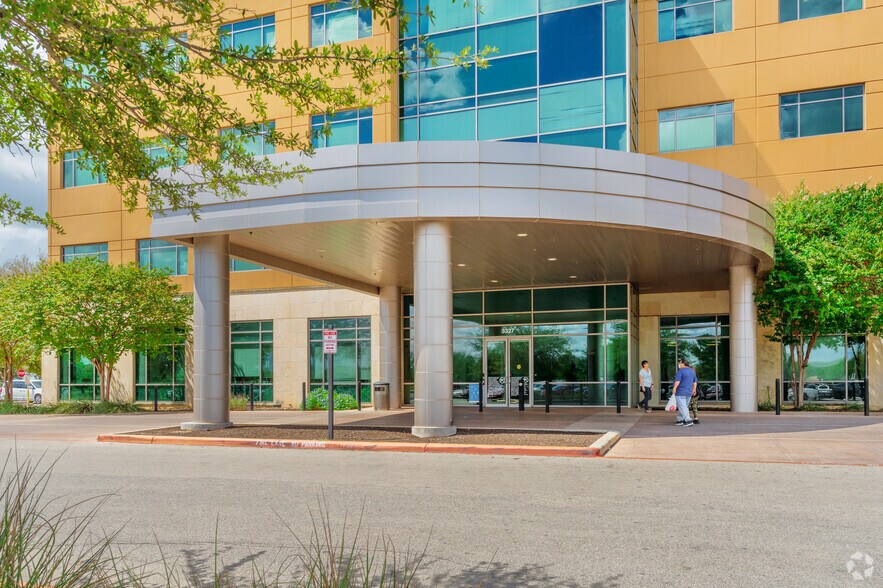 More Photos Of 3327 Research Plz, San Antonio Coworking Space