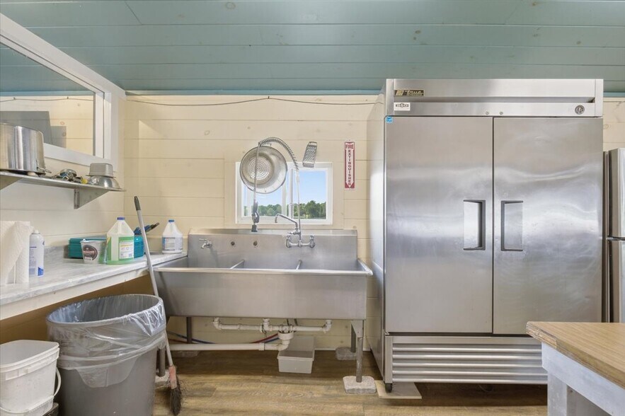 More Photos Of 266 County Route 7, Nassau Restaurant For Sale