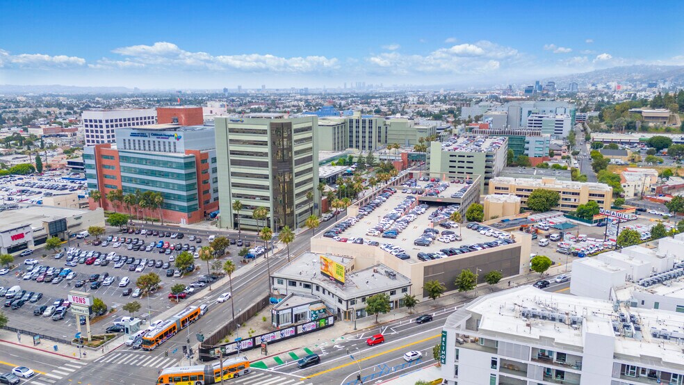 More Photos Of 4511 W Sunset Blvd, Los Angeles Storefront Retail Residential For Lease