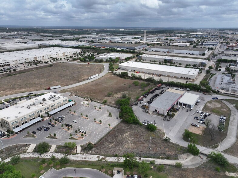 More Photos Of Verde Parkway, Schertz Land For Sale