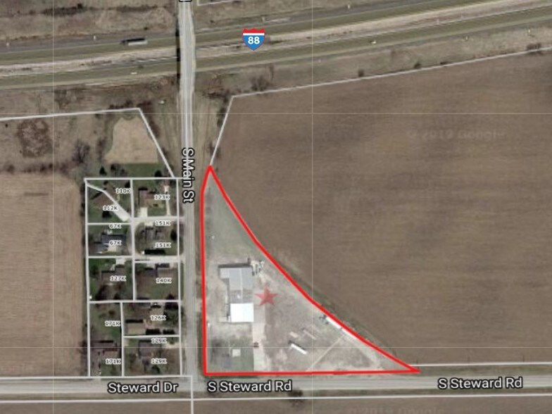 More Photos Of 1663 S Main St, Rochelle Truck Terminal For Sale