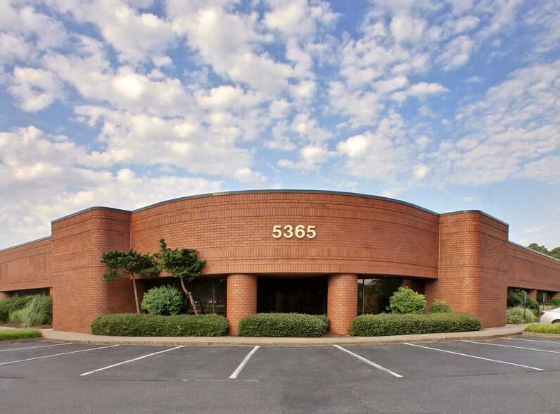 Primary Photo Of 5365 Robin Hood Rd, Norfolk Research And Development For Lease