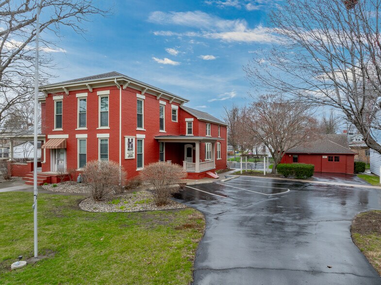 Primary Photo Of 1015 E Center St, Warsaw Office For Sale