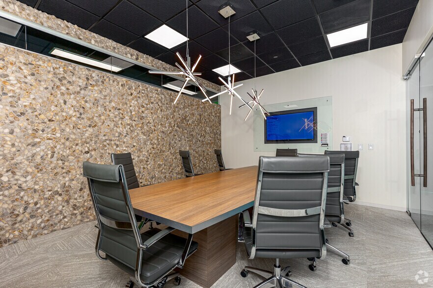 More Photos Of 1560 E Southlake Blvd, Southlake Coworking Space