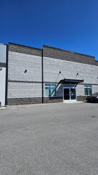More Photos Of 230 Cutler Dr, North Salt Lake Warehouse For Lease