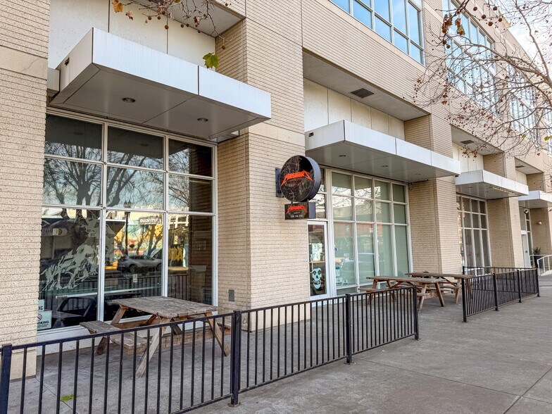 More Photos Of 200-222 Broadway, Oakland Storefront For Sale