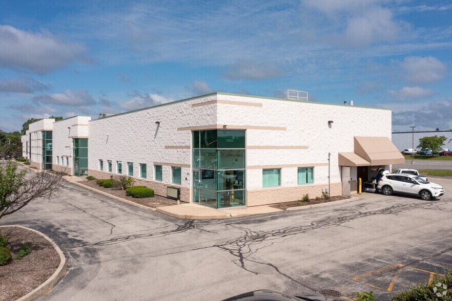 Primary Photo Of 11214-11250 W Lapham St, West Allis Research And Development For Lease
