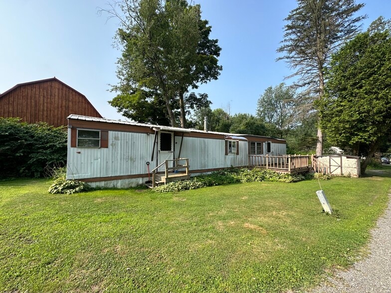 More Photos Of 8114 State Rd, Colden Manufactured Housing Mobile Home Park For Sale