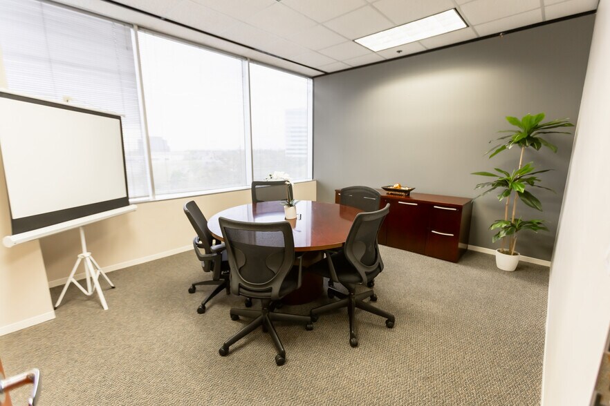 More Photos Of 100 Glenborough Dr, Houston Office For Lease