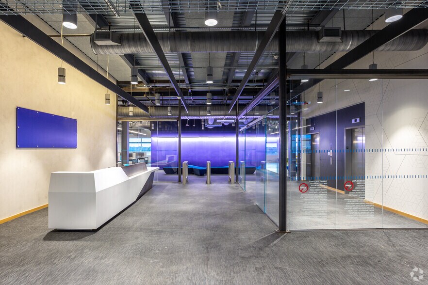 More Photos Of 6800 Weiskopf Ave, McKinney Office For Lease