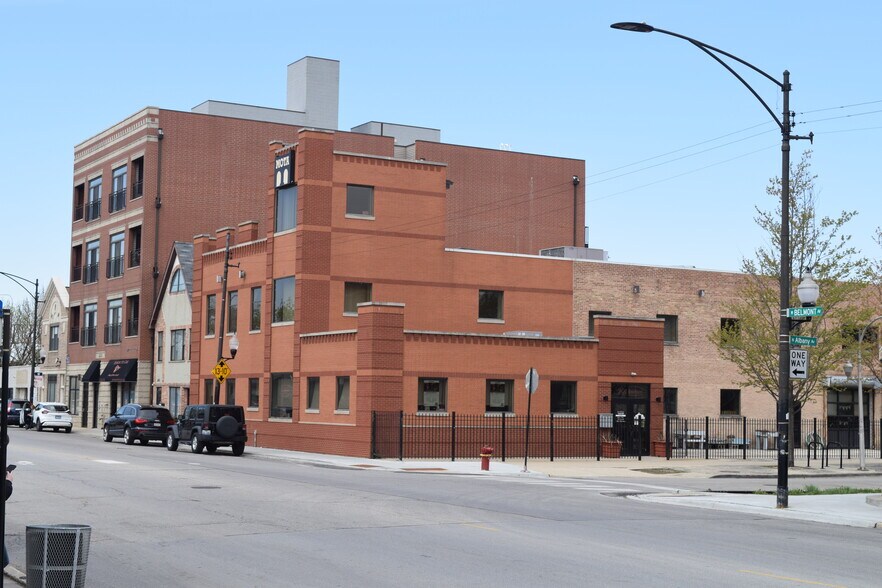 More Photos Of 3100 W Belmont Ave, Chicago General Retail For Sale