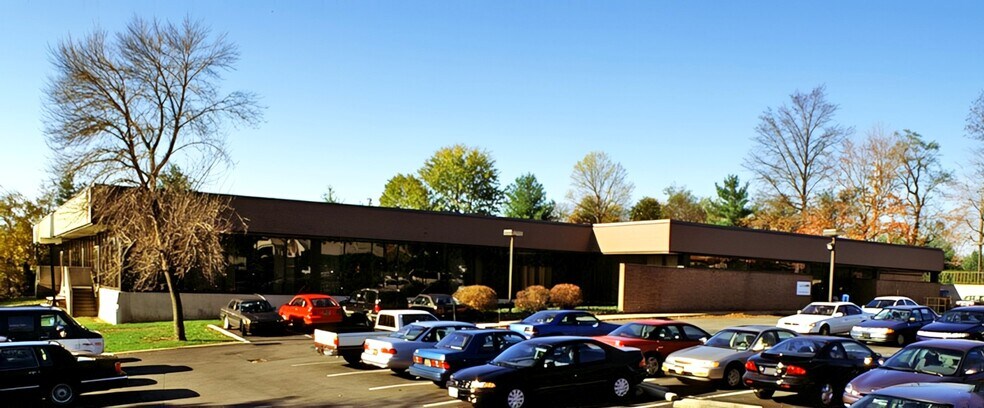 Primary Photo Of 2400 Philadelphia Pike, Claymont Office For Lease