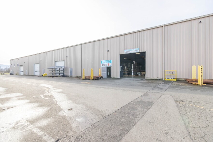 More Photos Of 2998 Cameron Rd, Agassiz Industrial For Sale