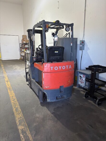 More Photos Of 555 1st St, Exeter Industrial For Lease