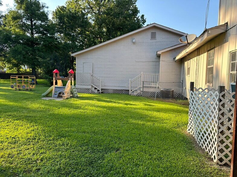 More Photos Of 4157 N Sherwood Forest Dr, Baton Rouge Daycare Center For Sale