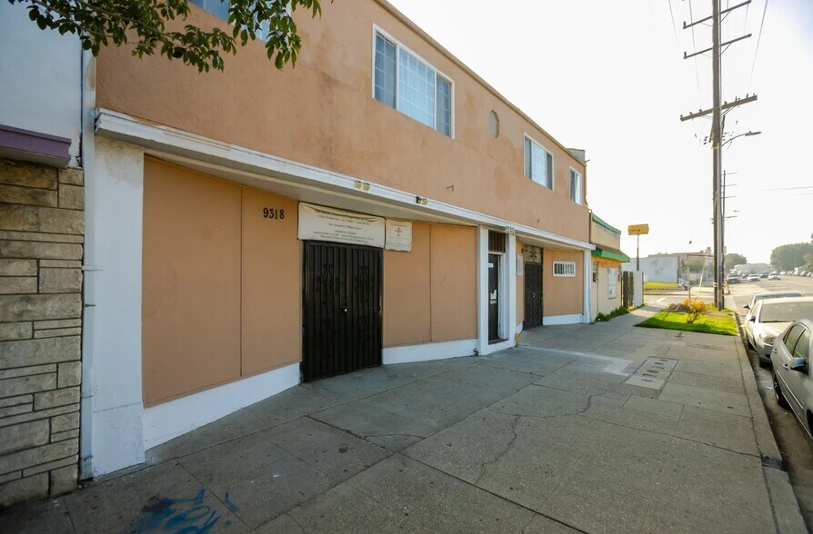 More Photos Of 9318 S Western Ave, Los Angeles Apartments For Sale