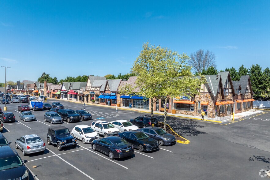 More Photos Of 1136-1186 Baltimore Pike, Springfield Township Unknown For Lease