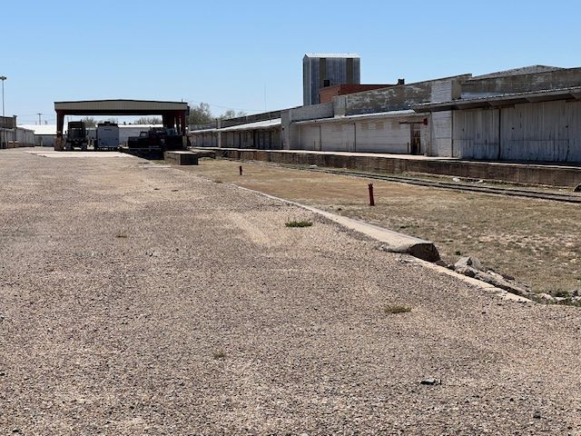 More Photos Of 2411 Avenue E, Lubbock Industrial For Sale
