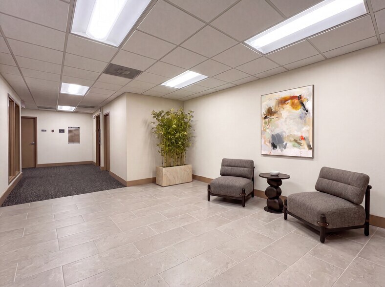 More Photos Of 7501 Hospital Dr, Sacramento Medical For Lease