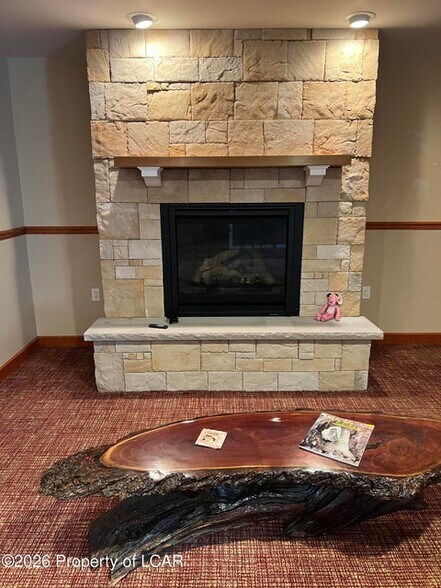 More Photos Of 197 Courtdale Ave, Courtdale Flex For Sale