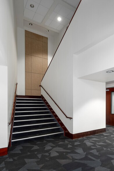 More Photos Of 2500 Corporate Dr, Birmingham Office For Sale