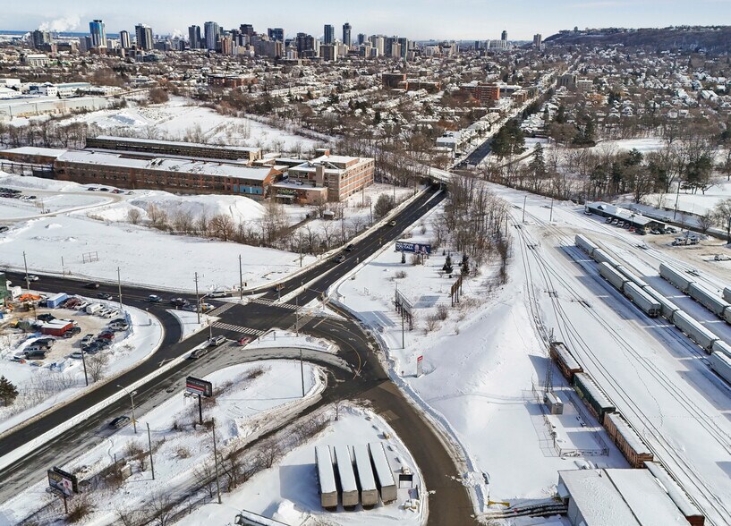 More Photos Of 611 Aberdeen Av, Hamilton Land For Sale
