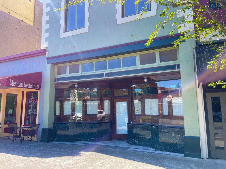 More Photos Of 532 Main St, Woodland Storefront For Lease