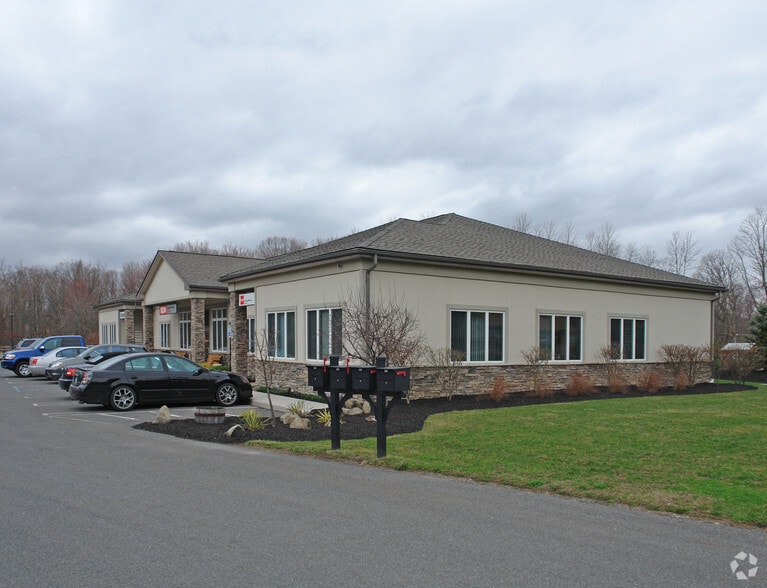 Primary Photo Of 289 N Plank Rd, Newburgh Office For Lease