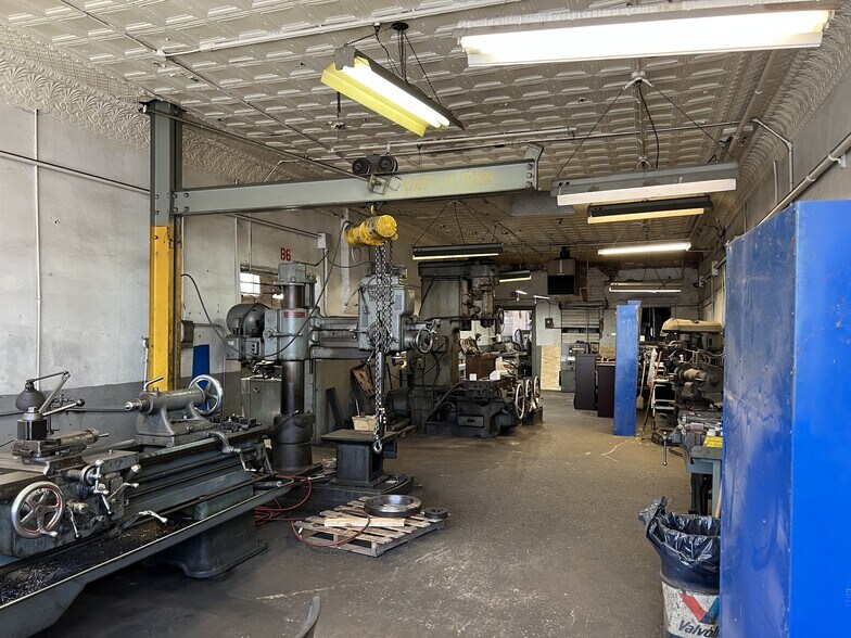 More Photos Of 4511 Dodds Ave, Chattanooga Warehouse For Sale