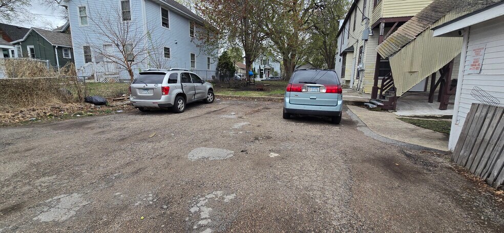 More Photos Of 893-895 Randolph Ave, Saint Paul Apartments For Sale