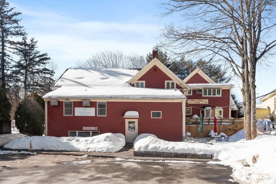 More Photos Of 561 Main St, Boxford General Retail For Sale