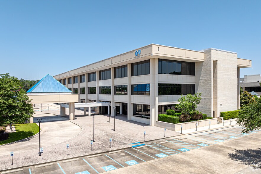 More Photos Of 5525 Reitz Ave, Baton Rouge Office For Lease