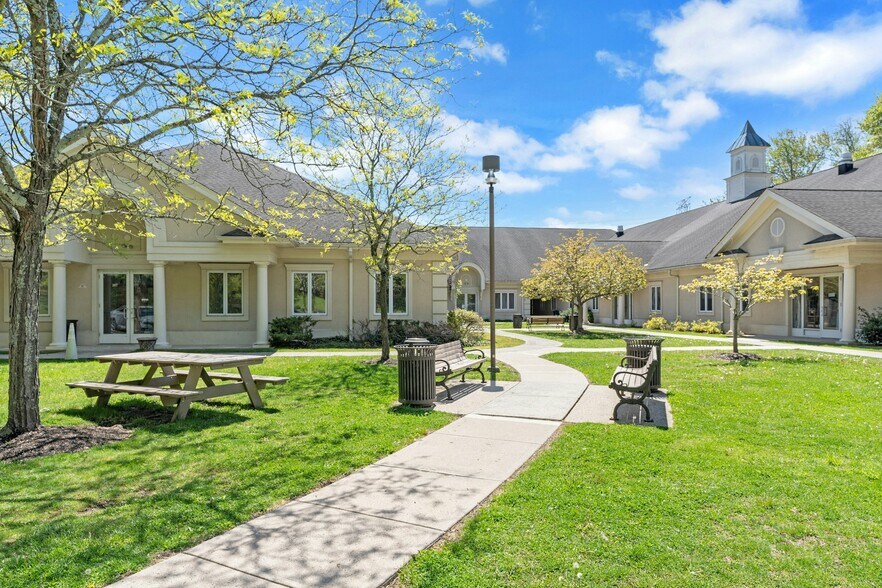 More Photos Of 76 Stirling Rd, Warren Office For Sale