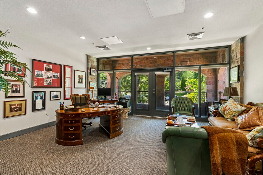 More Photos Of 6160 Plumas St, Reno Office For Sale