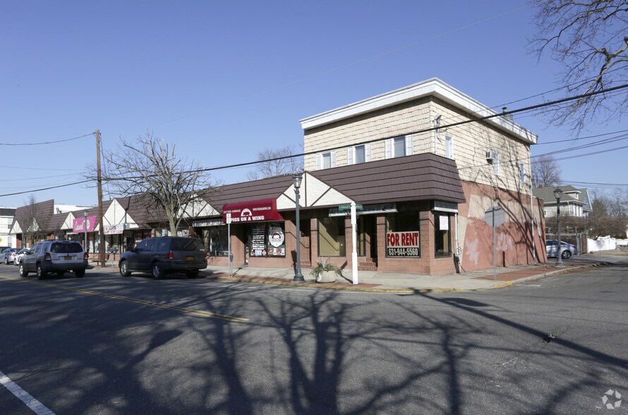 270288 N Wellwood Ave, Lindenhurst, NY 11757 Retail For Lease