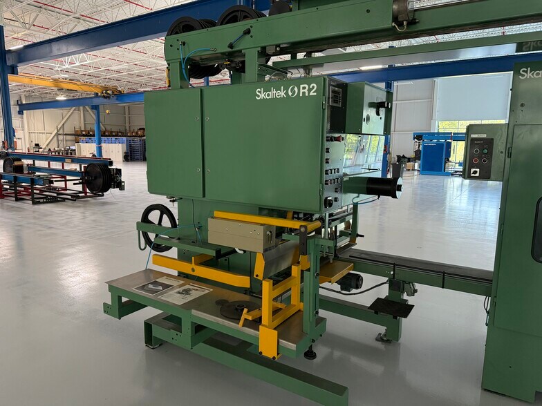 More Photos Of 5510 Ecopark Dr, Alpharetta Manufacturing For Sale