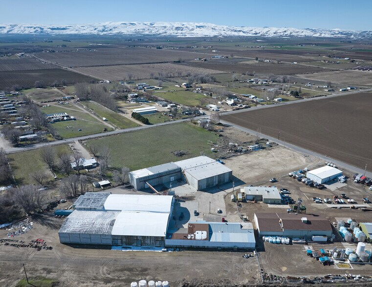 More Photos Of 3656 Industrial Rd, Homedale Unknown For Lease