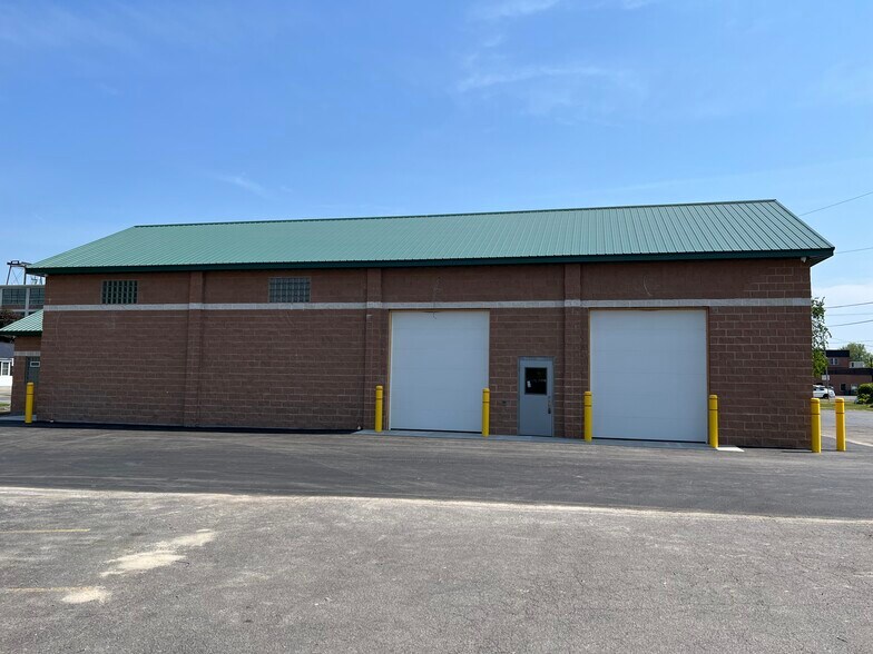 More Photos Of 73 Main St, North Tonawanda Loft Creative Space For Sale