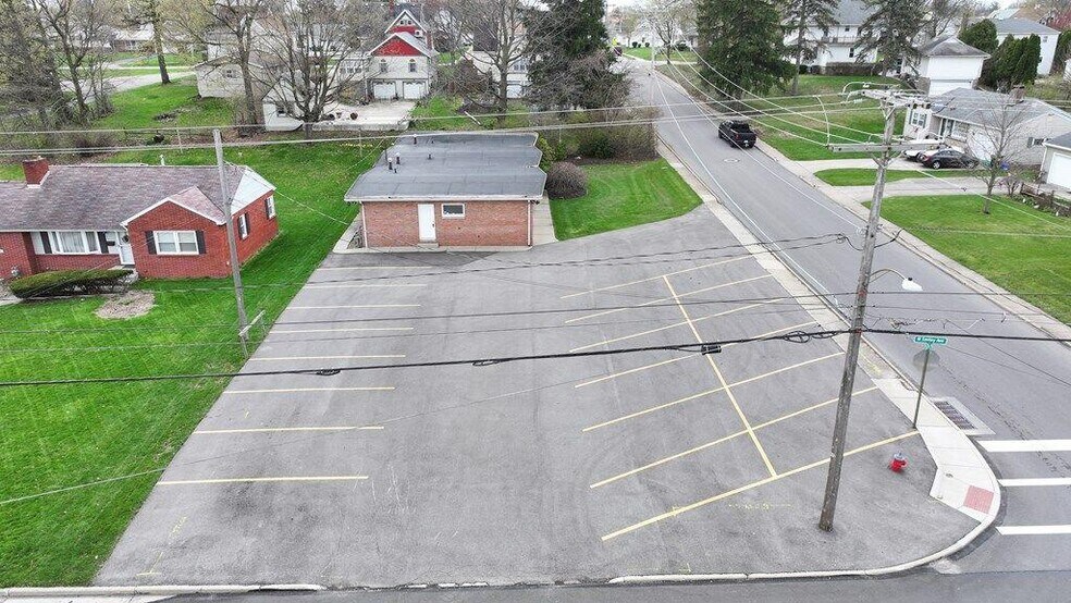 More Photos Of 70 W Smiley Ave, Shelby Medical For Sale