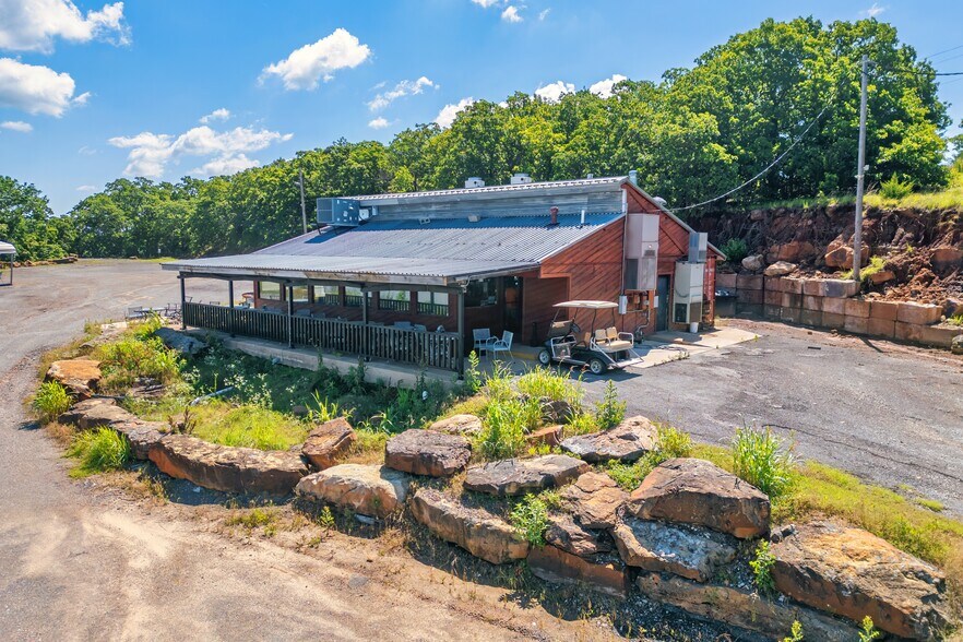 More Photos Of 3501 Westport Marina Rd, Cleveland Specialty For Sale
