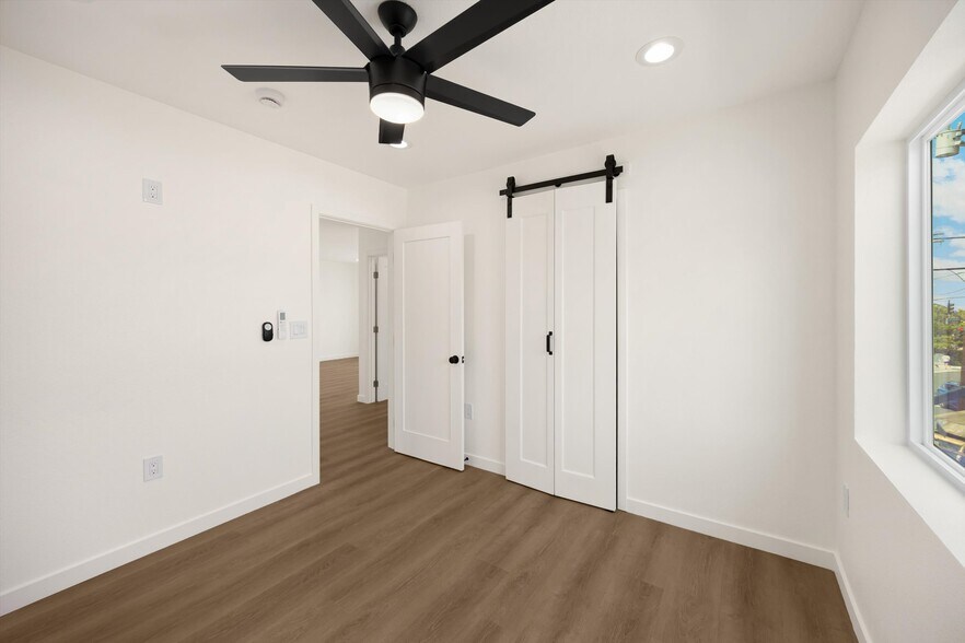 More Photos Of 102 E Avenida San Gabriel, San Clemente Multifamily For Sale