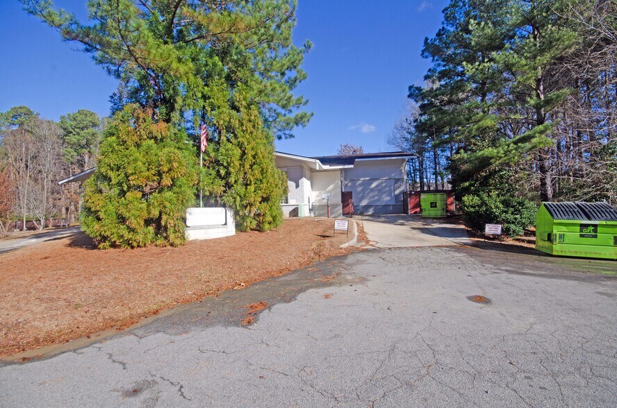 More Photos Of 1922 K M Wicker Memorial Dr, Sanford Medical For Lease