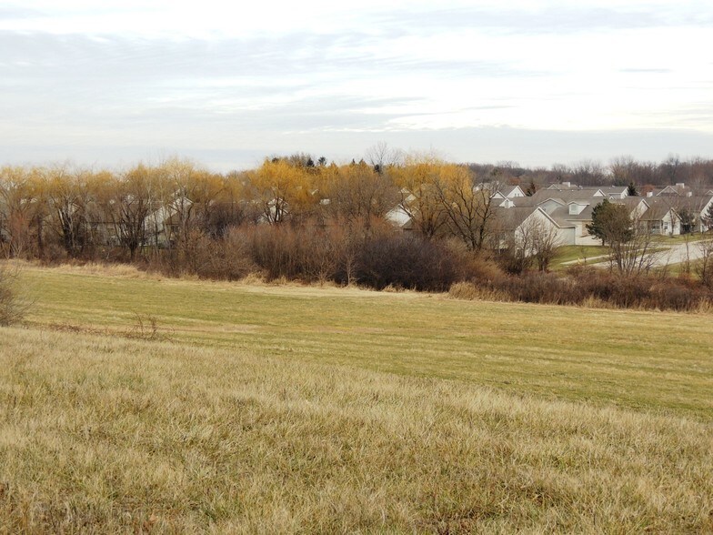 More Photos Of 7900 Brixham Rd, Rockford Land For Sale