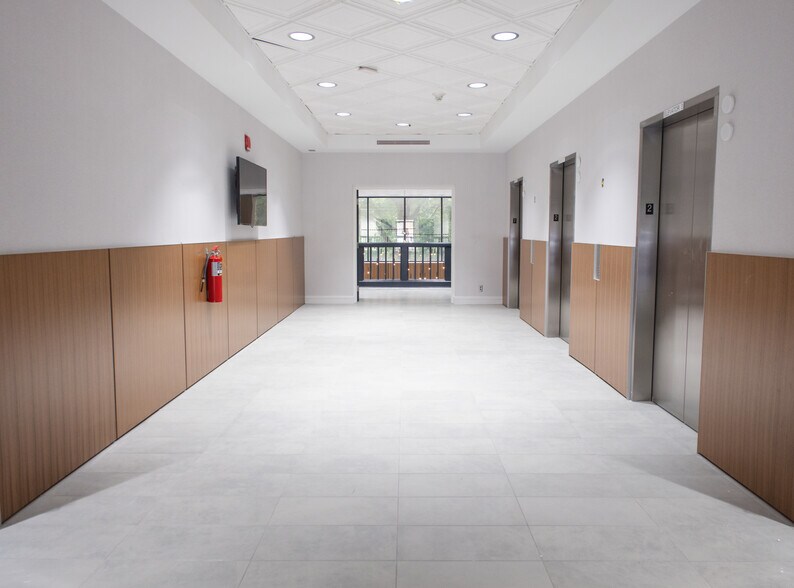 More Photos Of 4100 S Stream Blvd, Charlotte Unknown For Lease